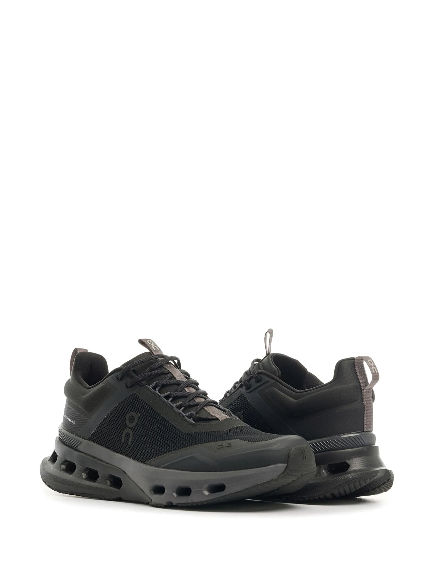 On Running CloudNova X Trainers in Black