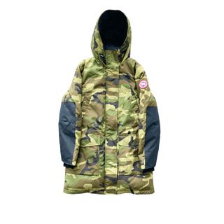 Canada Goose Classic Camo Canmore Women's Jacket