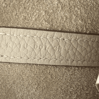 Hermes White Clemence Picotin 18