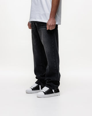 Magiri Core Straight Jeans in Black